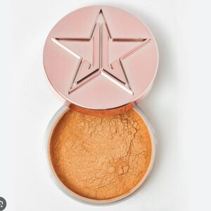 BNWT - JEFREE STAR MAGIC STAR LUMINOUS SETTING POWDER - CARAMEL